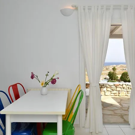 Apartment Anemolia With Pool Páros